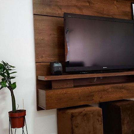 Frodo-Apto Magnifico Com Wifi , 2 Dorm São Carlos Esterno foto